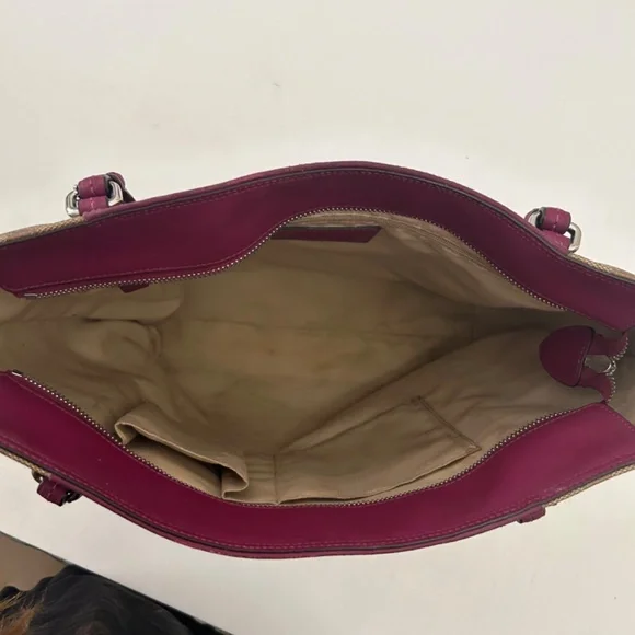 Coach Peyton Leather Zip Top Tote Berry w/ contrasting Signature “C” side panels - Picture 7 of 14